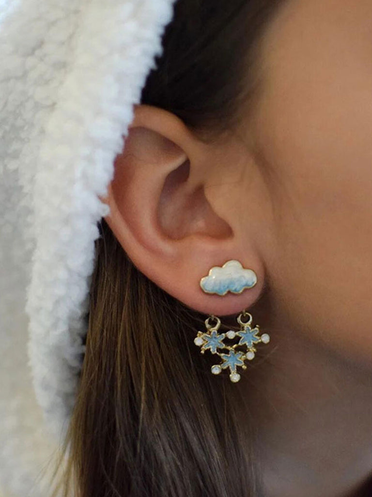 Boucles d'oreilles dégradées de flocon de neige nuage de Noël