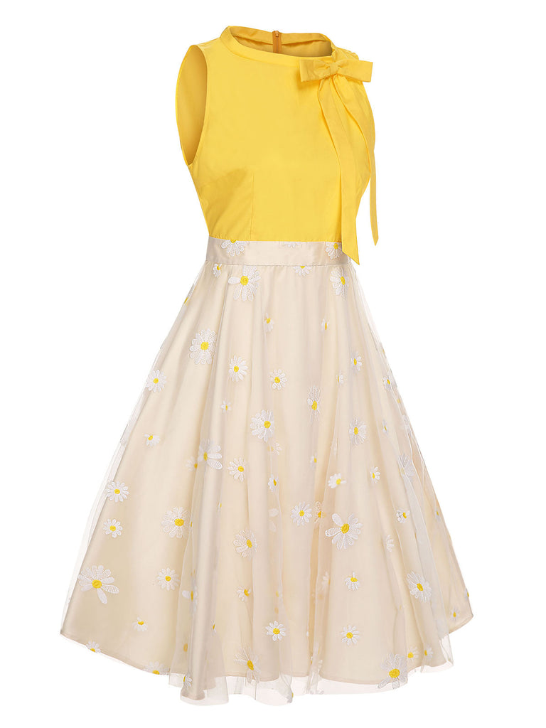 Robe patchwork jaune avec noeud papillon marguerite des années 1950