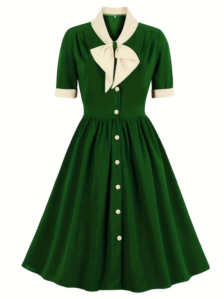 Robe avec nœud à revers et boutons contrastés des années 1940