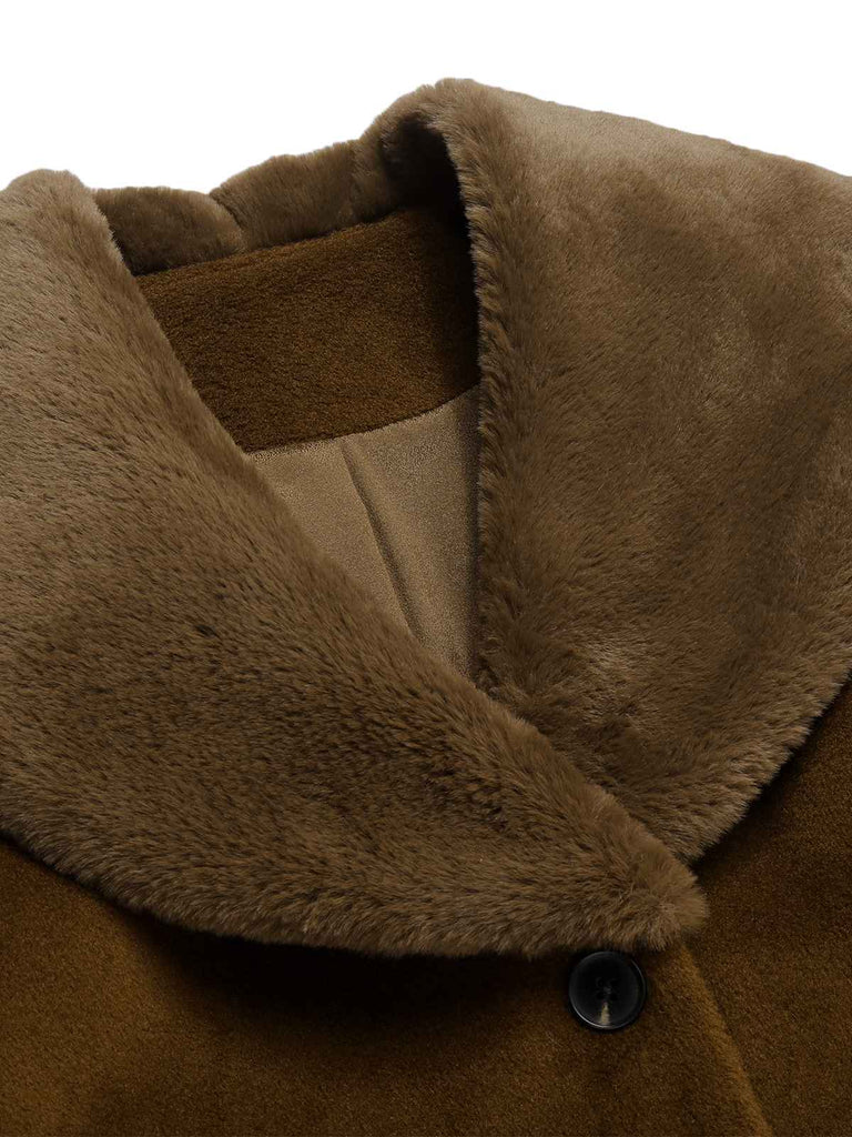 Manteau ceinturé à col en fourrure marron des années 1940