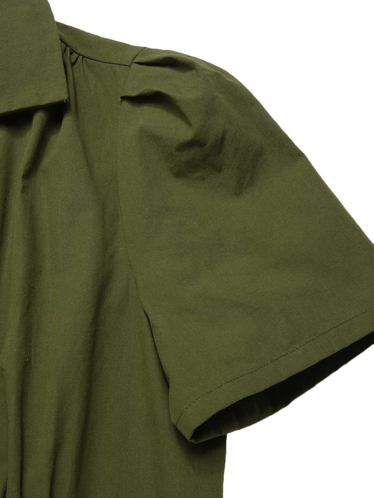 Robe unie boutonnée à revers vert armée des années 40