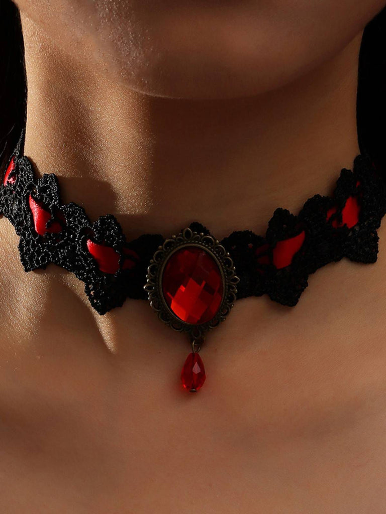 Collier en dentelle d'Halloween rétro noir