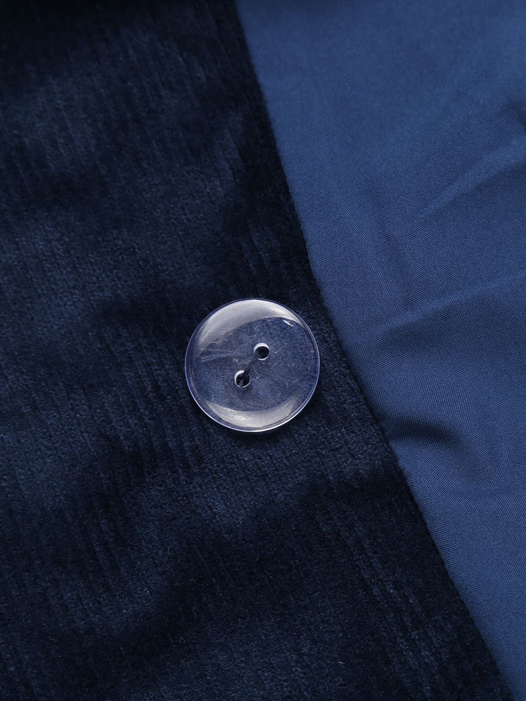 Manteau long grande taille en velours bleu marine des années 1950