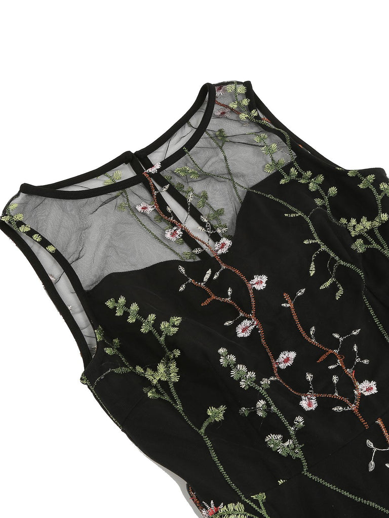 Robe trapèze sans manches en gaze à fleurs des années 1950