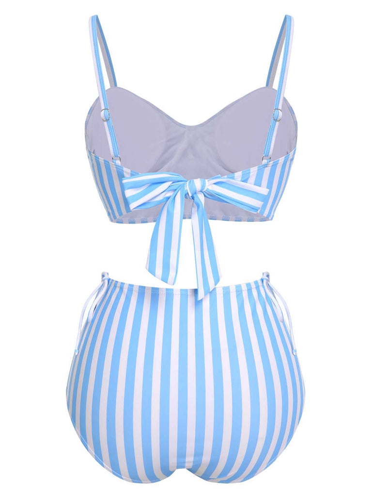 Maillot de bain bleu rayé avec bouton cœur des années 1950